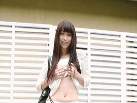 美女のおへそ　サンプル画像03